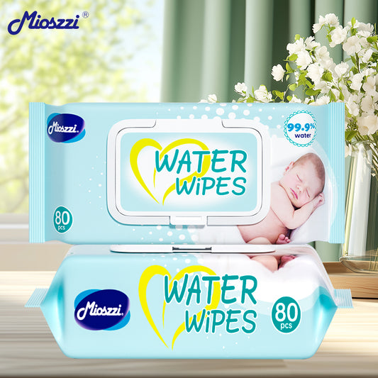 Mioszzi baby wet wipes contain aloe vera and other moisturizing ingredients, which can moisturize the baby's skin.